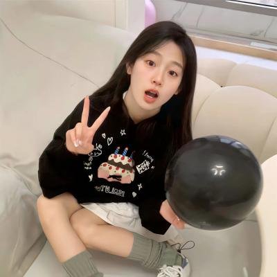 爱长颈鹿的女人